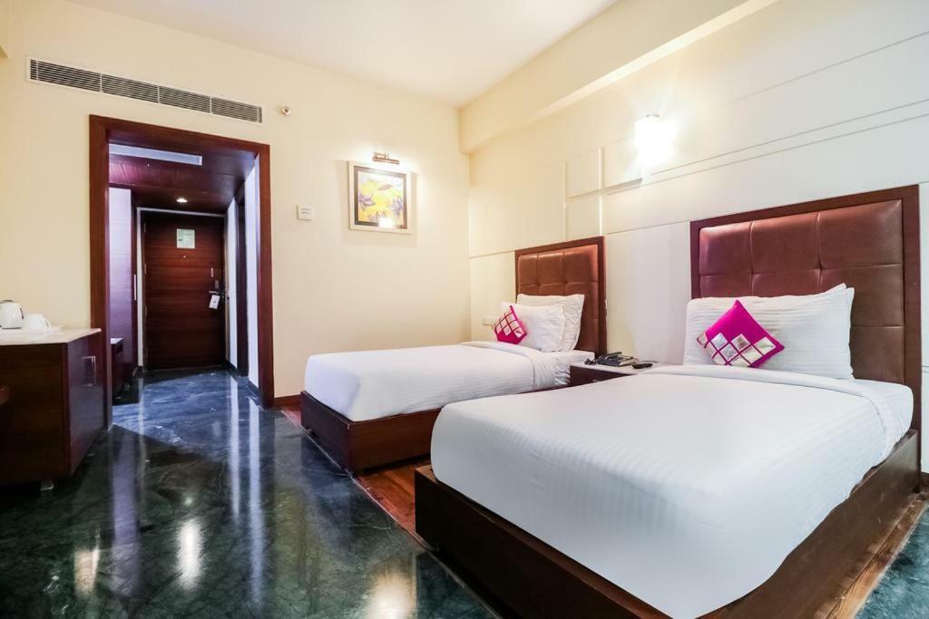 Hotel La Silver Leaf Nawāshahr Exterior foto
